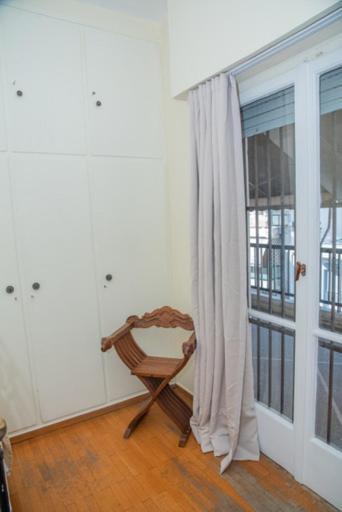Theodore'S Maisonette Next To The Metro Station 雅典 外观 照片
